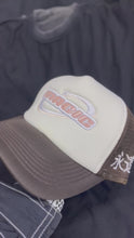 Cargar y reproducir el video en el visor de la galería, Trucker Hat Charol
